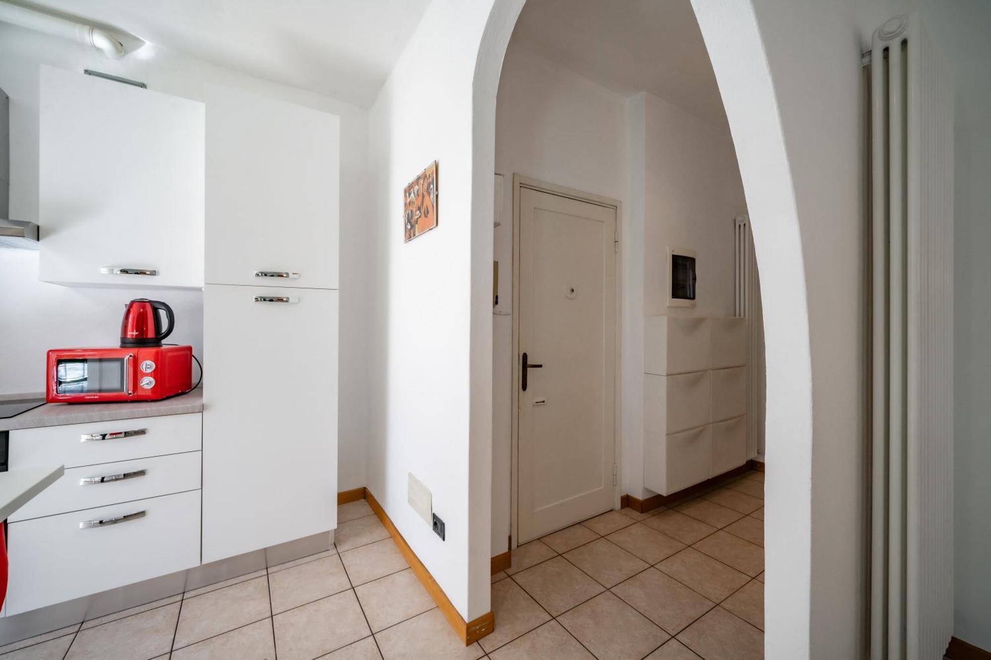 Dolce Teresa Apartment Манделло-дель-Ларио Экстерьер фото